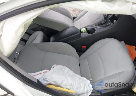 2015 Kia Optima Lx из США, поврежденный, VIN 5XXGM4A79FG434401